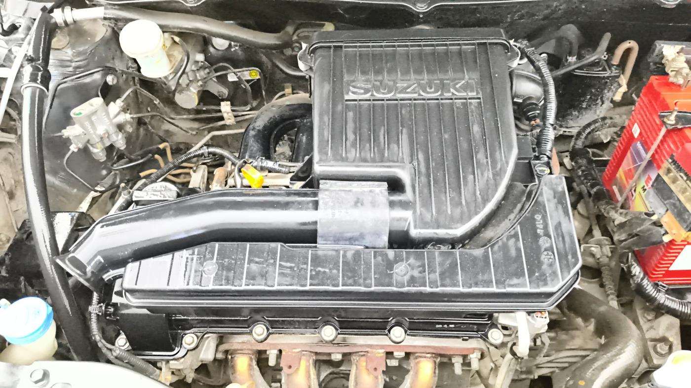 2016 Maruti Swift Dzire VXI, Petrol, Manual, 33,263 km, Engine View