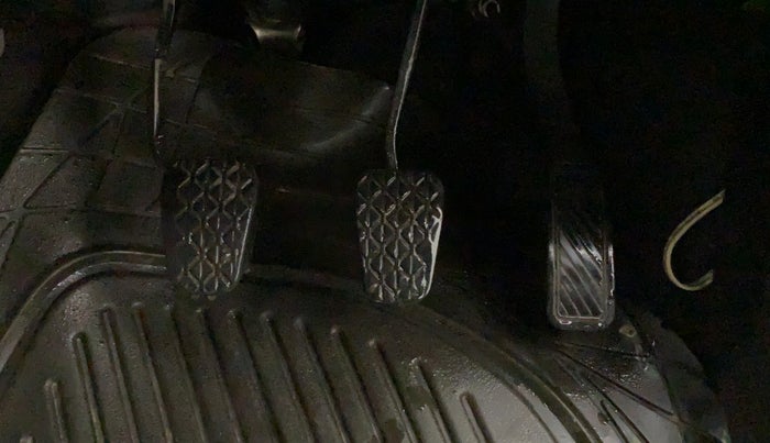 2015 Ford Ecosport TREND 1.5L PETROL, CNG, Manual, Pedals