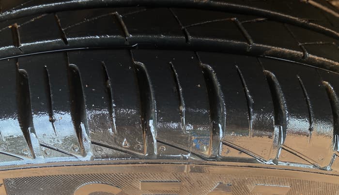 2023 Renault Kwid CLIMBER AMT 1.0, Petrol, Automatic, 13,501 km, Right Rear Tyre Tread