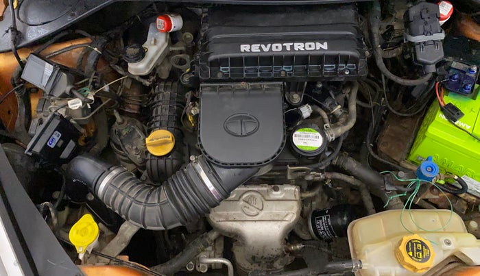 2016 Tata Tiago XZ PETROL, CNG, Manual, 40,442 km, Engine View - Right