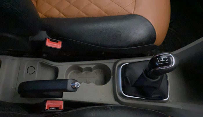 2016 Tata Tiago XZ PETROL, CNG, Manual, 40,442 km, Gear Lever