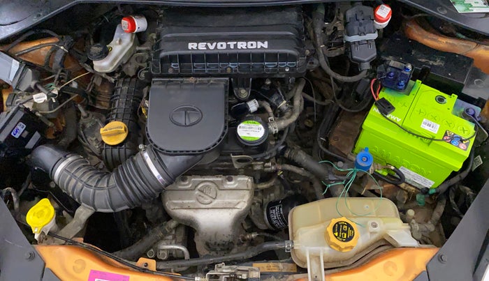 2016 Tata Tiago XZ PETROL, CNG, Manual, 40,442 km, Engine View