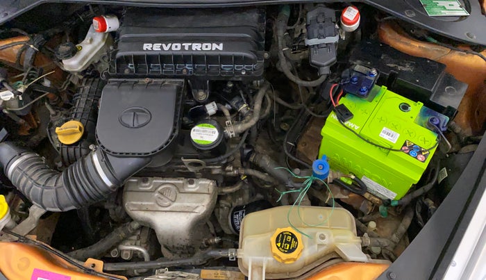 2016 Tata Tiago XZ PETROL, CNG, Manual, 40,442 km, Engine View - Left