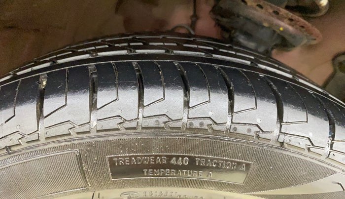 2019 Hyundai Elite i20 ASTA 1.2 (O), CNG, Manual, 89,154 km, Right Front Tyre Tread