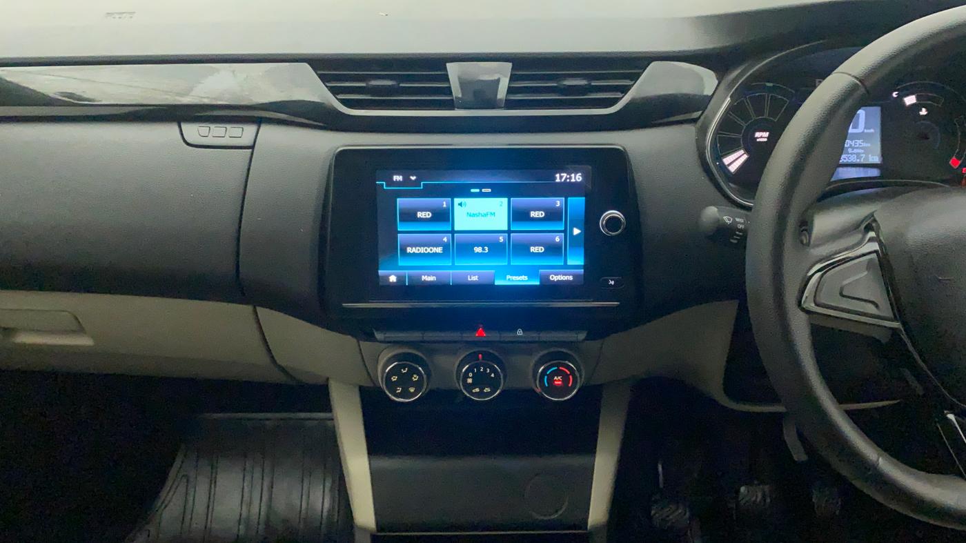 2019 Renault TRIBER RXT, Petrol, Manual, 30,435 km, Air Conditioner