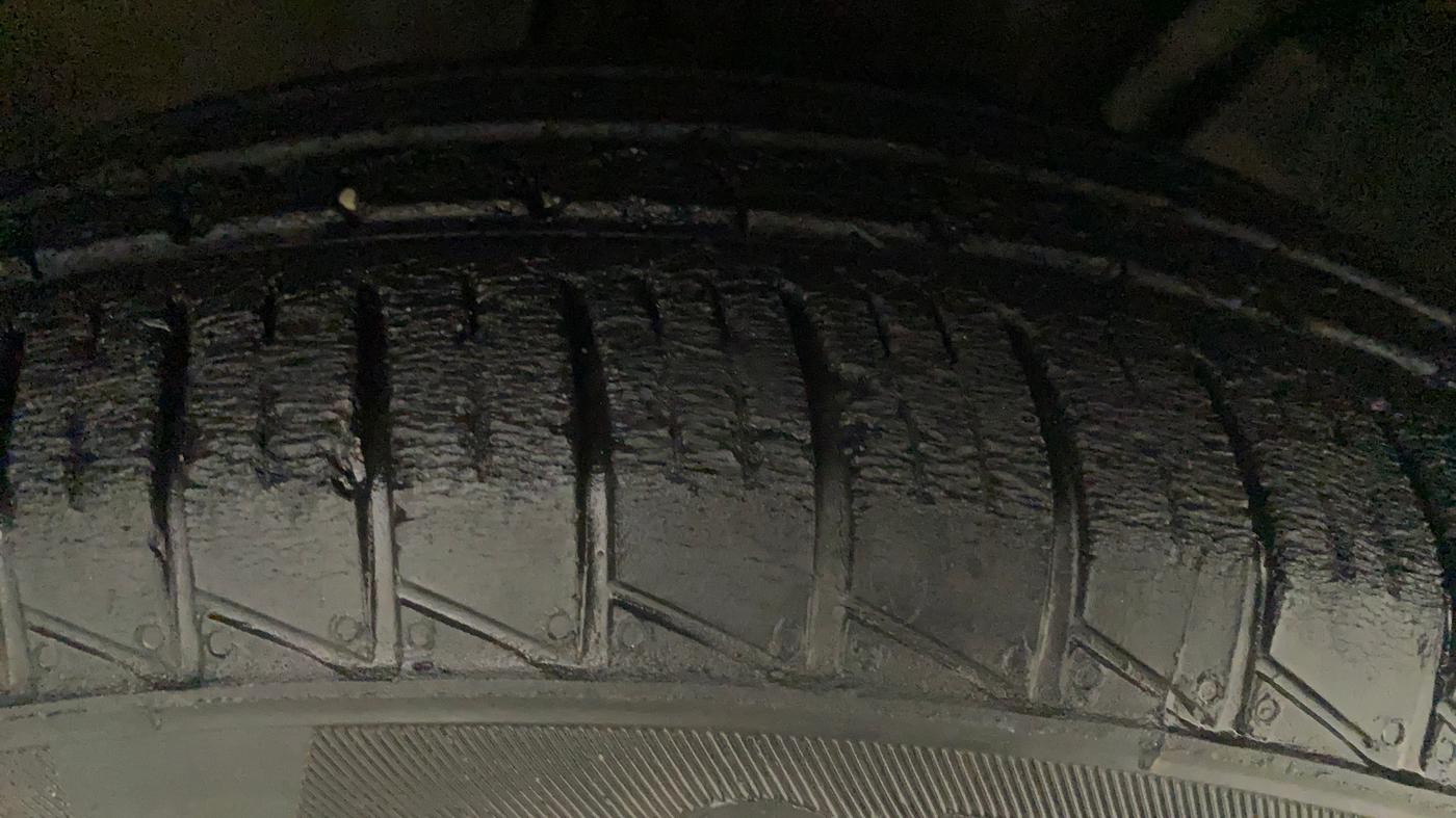2019 Renault TRIBER RXT, Petrol, Manual, 30,435 km, Right Rear Tyre Tread