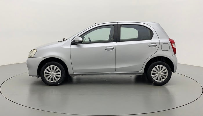 2015 Toyota Etios Liva V, Petrol, Manual, 56,536 km, Left Side