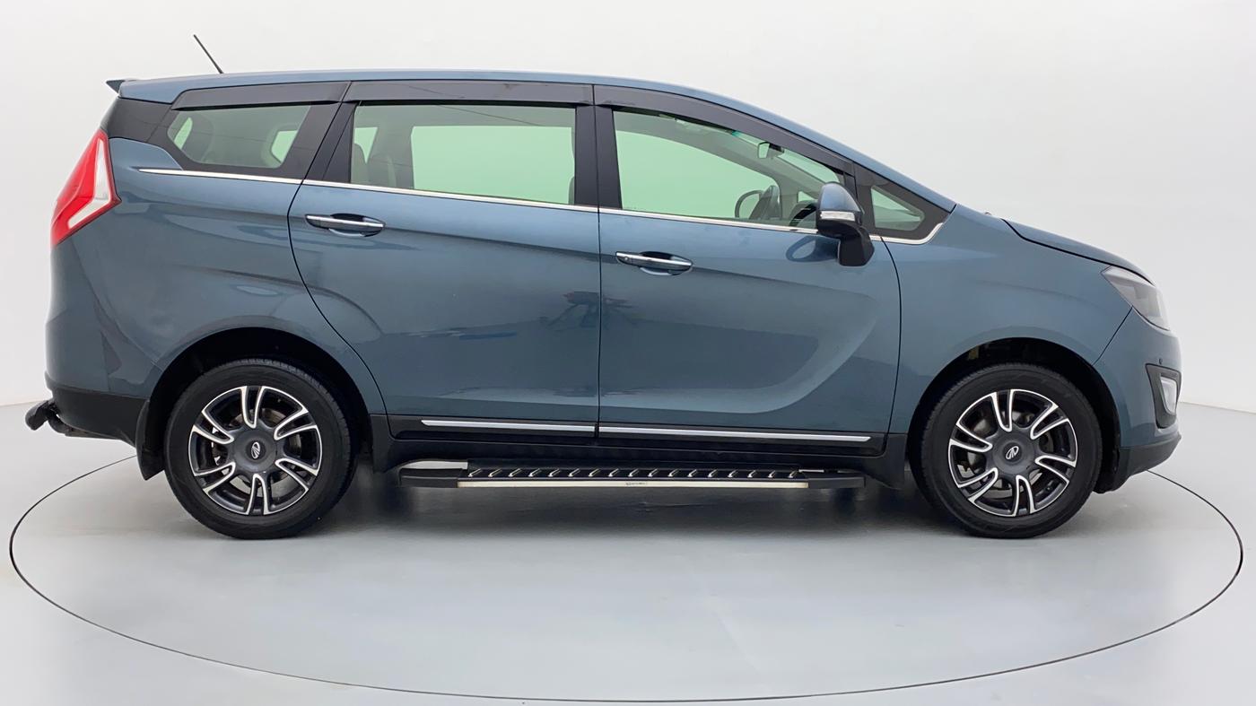 2019 Mahindra MARAZZO M8 7 STR, Diesel, Manual, 49,964 km, Right Side View