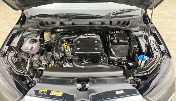 2022 Skoda SLAVIA AMBITION 1.0L TSI AT, Petrol, Automatic, 24,879 km, Engine View