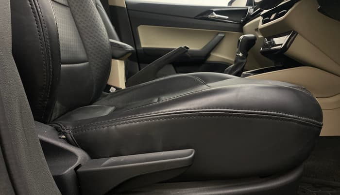 2022 Skoda SLAVIA AMBITION 1.0L TSI AT, Petrol, Automatic, 24,879 km, Driver Side Adjustment Panel