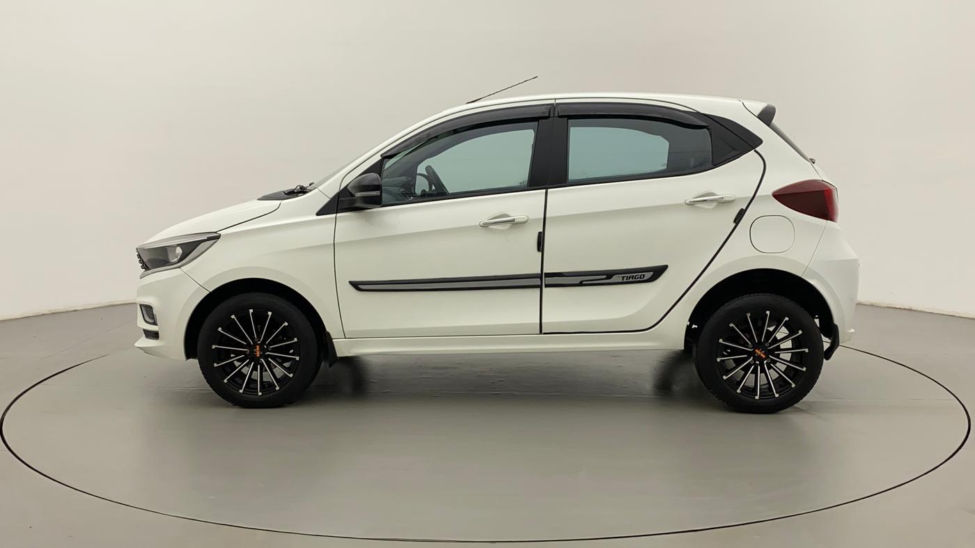 2022 Tata Tiago XZ PLUS CNG, CNG, Manual, 31,355 km, Left Side
