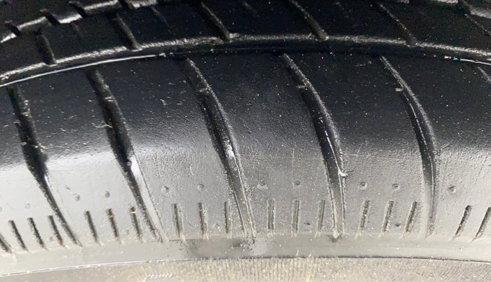 2020 Maruti Celerio ZXI, Petrol, Manual, 32,792 km, Right Front Tyre Tread