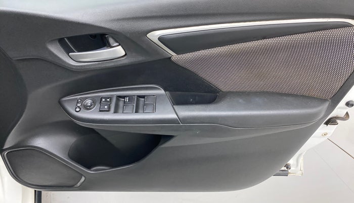 2018 Honda WR-V 1.5L I-DTEC VX MT, Diesel, Manual, 96,615 km, Driver Side Door Panels Control