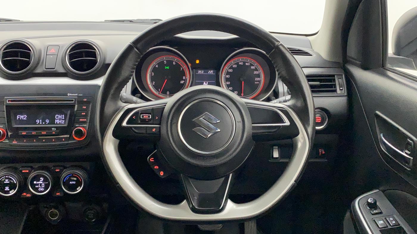 2018 Maruti Swift ZXI AMT, Petrol, Automatic, 60,366 km, Steering Wheel Close Up