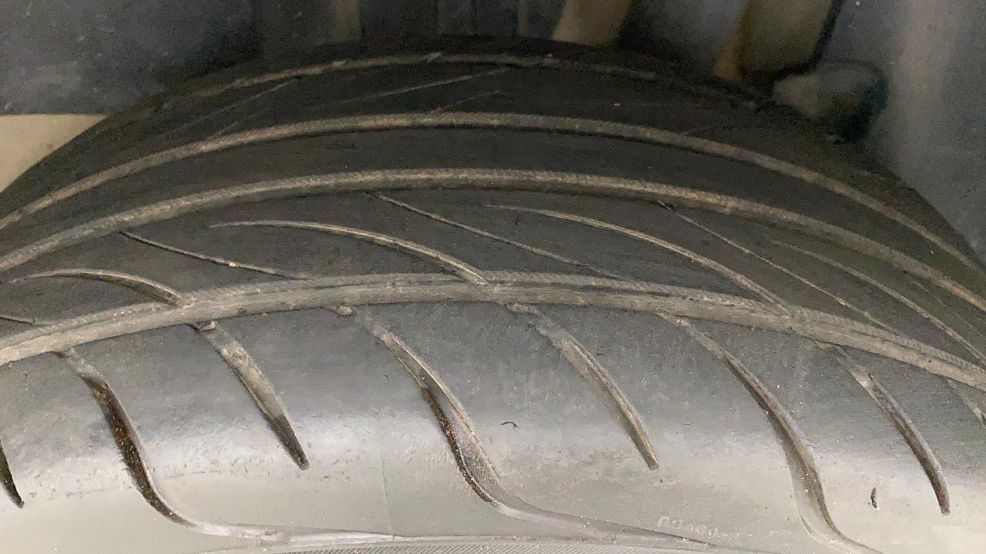 2018 Maruti Swift ZXI AMT, Petrol, Automatic, 60,366 km, Left Rear Tyre Tread