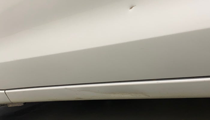 2018 Maruti Swift ZXI AMT, Petrol, Automatic, 60,366 km, Left running board - Slightly dented