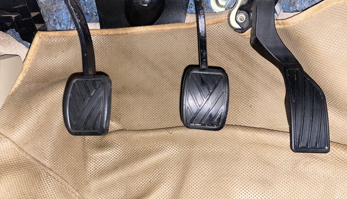 2022 Maruti Ciaz ZETA 1.5 SHVS MT PETROL, Petrol, Manual, 54,985 km, Pedals