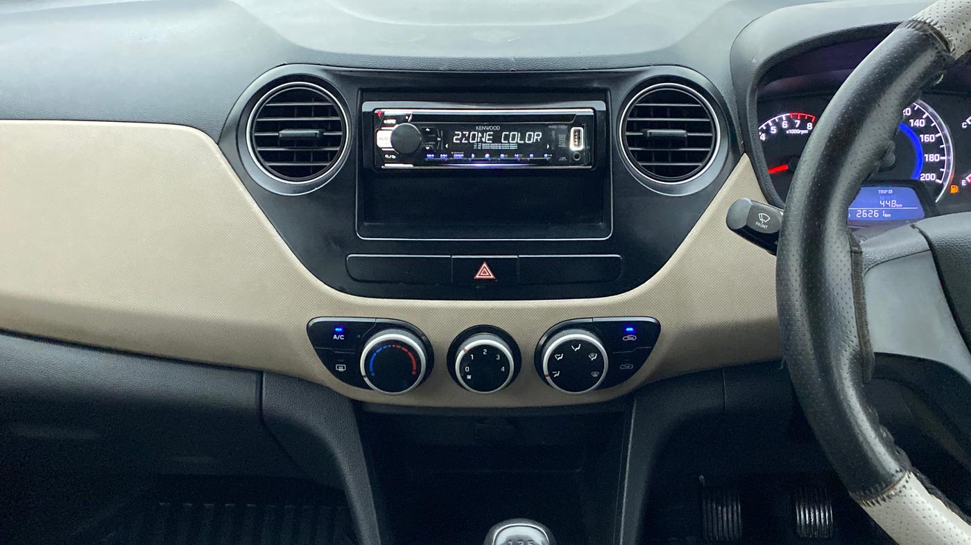 2017 Hyundai Grand i10 MAGNA 1.2 KAPPA VTVT, Petrol, Manual, 26,425 km, Air Conditioner