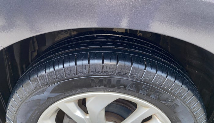 2019 Honda Amaze 1.2L I-VTEC V CVT, Petrol, Automatic, 33,764 km, Left Front Tyre Tread