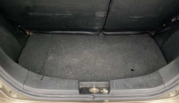 2017 Maruti Wagon R 1.0 VXI, Petrol, Manual, 93,278 km, Boot Inside