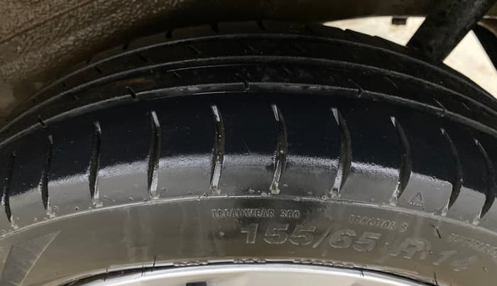 2017 Maruti Wagon R 1.0 VXI, Petrol, Manual, 93,278 km, Left Rear Tyre Tread