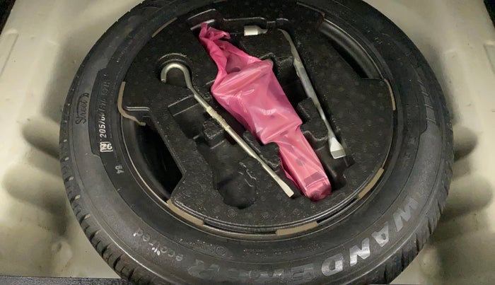 2021 Maruti Vitara Brezza LXI, Petrol, Manual, 57,999 km, Spare Tyre