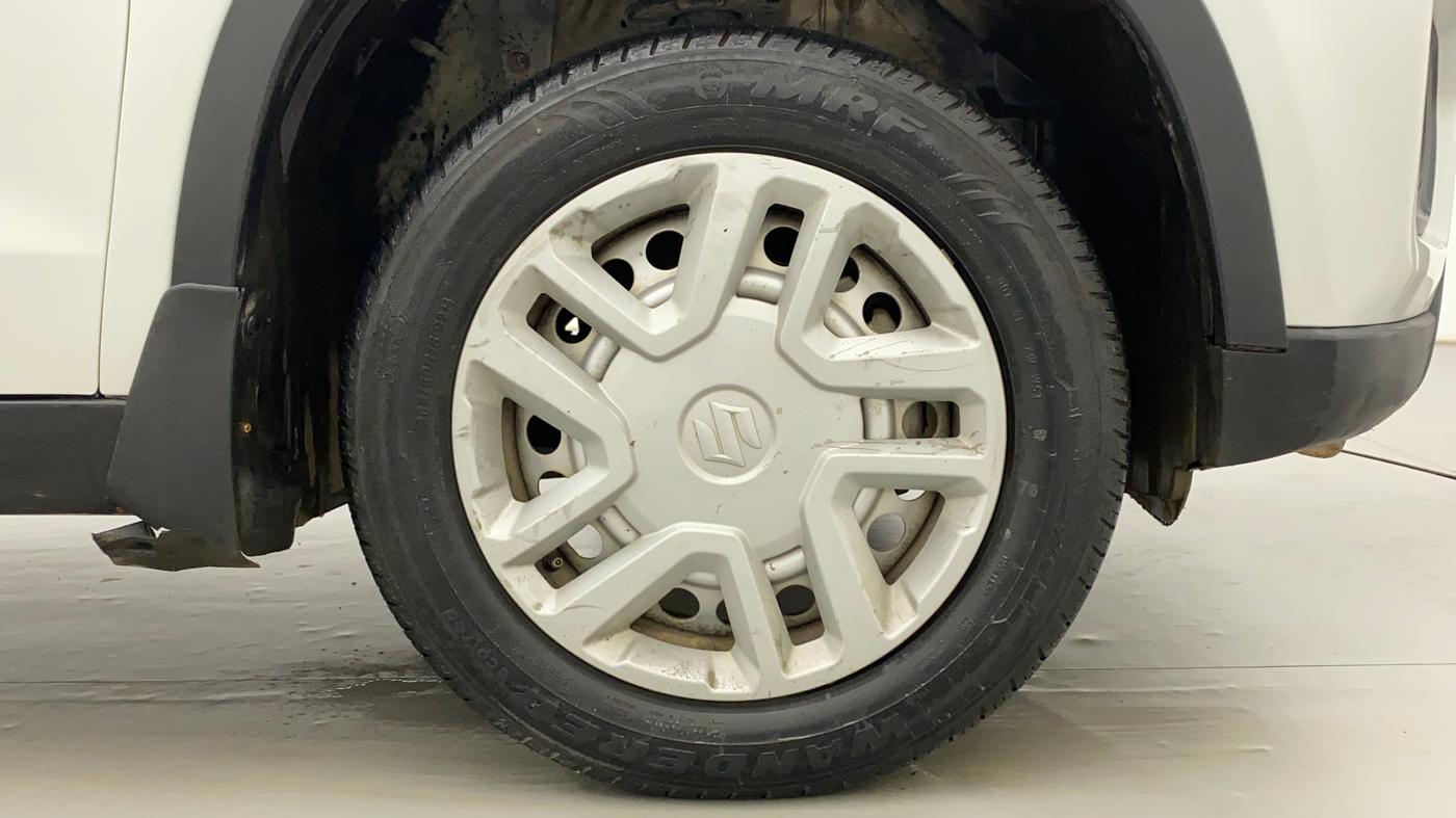 2021 Maruti Vitara Brezza LXI, Petrol, Manual, 57,999 km, Right Front Wheel