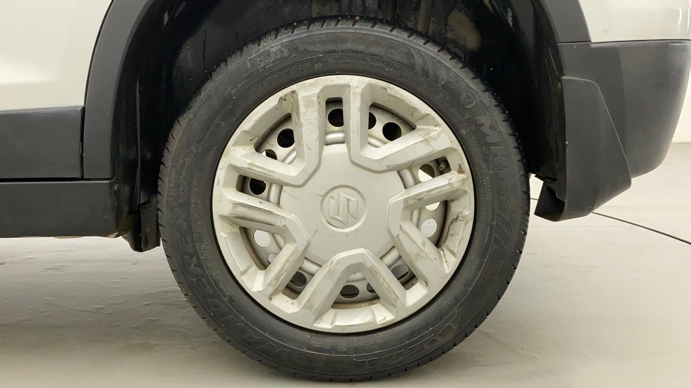 2021 Maruti Vitara Brezza LXI, Petrol, Manual, 57,999 km, Left Rear Wheel