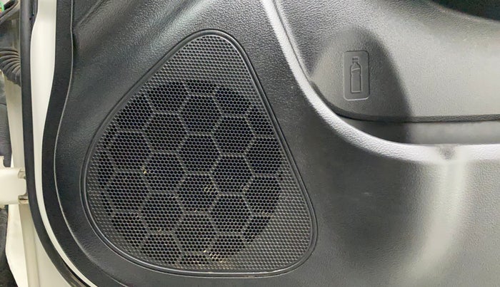 2021 Maruti Vitara Brezza LXI, Petrol, Manual, 57,999 km, Speaker