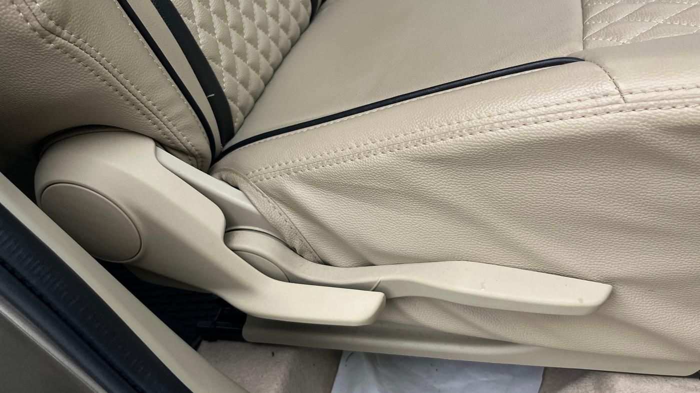 2024 Maruti Dzire VXI, Petrol, Manual, 1,494 km, Driver Side Adjustment Panel