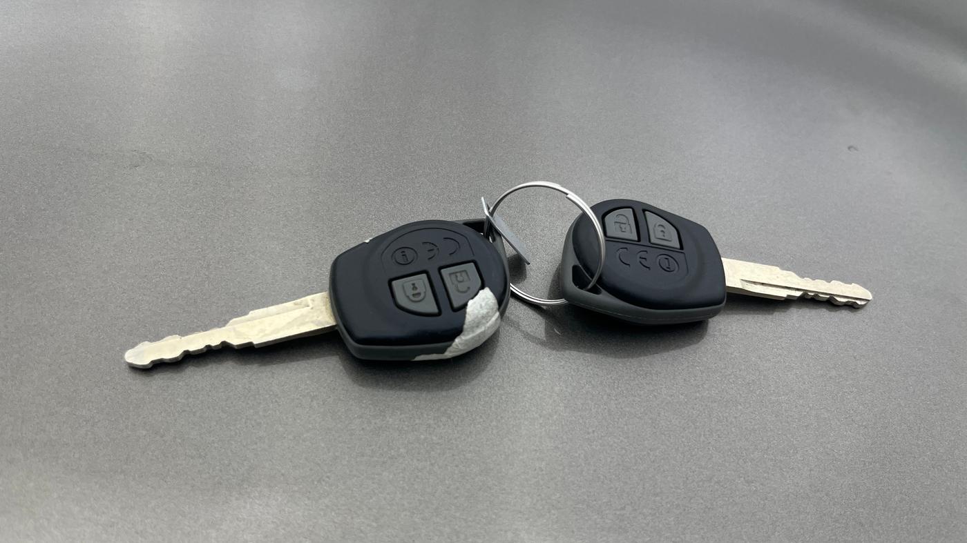 2024 Maruti Dzire VXI, Petrol, Manual, 1,494 km, Key Close Up