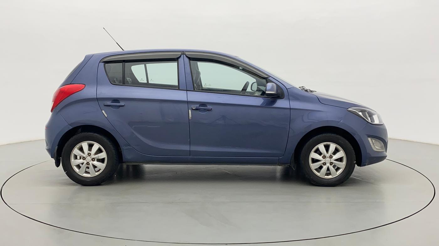 2014 Hyundai i20 SPORTZ 1.2 VTVT, Petrol, Manual, 96,640 km, Right Side View