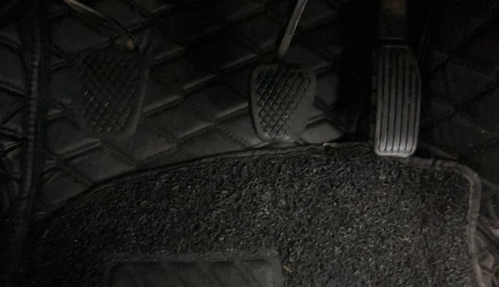 2018 Honda WR-V 1.5L I-DTEC VX MT, Diesel, Manual, 73,698 km, Pedals