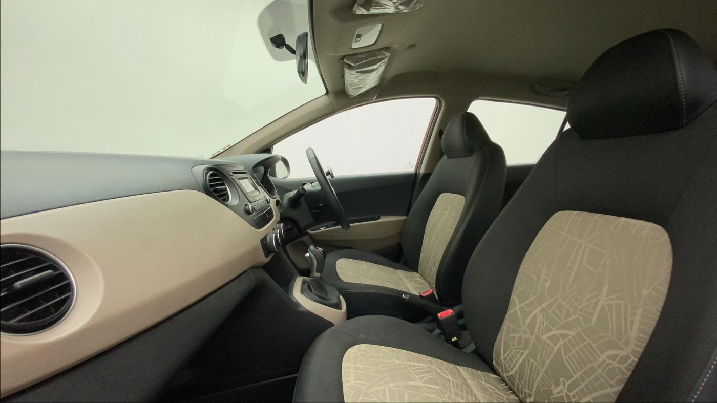 2015 Hyundai Grand i10 ASTA AT 1.2 KAPPA VTVT, Petrol, Automatic, 13,633 km, Right Side Front Door Cabin