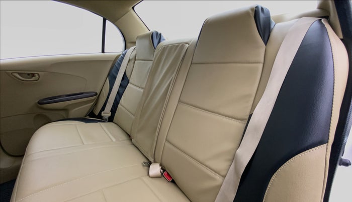 2013 Honda Amaze 1.2 SMT I VTEC, Petrol, Manual, 38,699 km, Right Side Door Cabin View