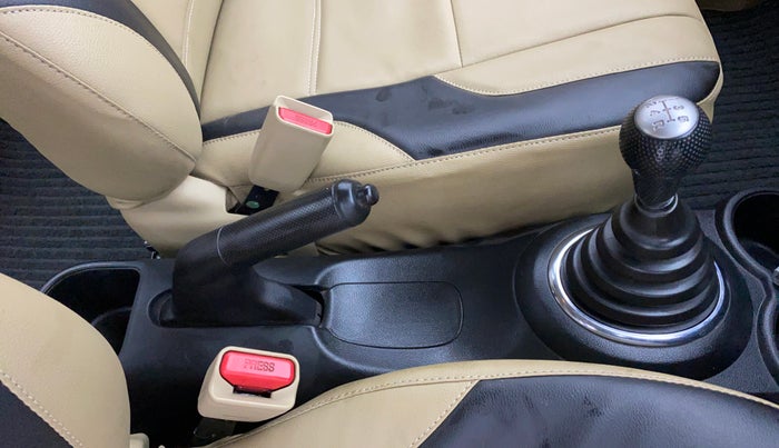 2013 Honda Amaze 1.2 SMT I VTEC, Petrol, Manual, 38,699 km, Gear Lever