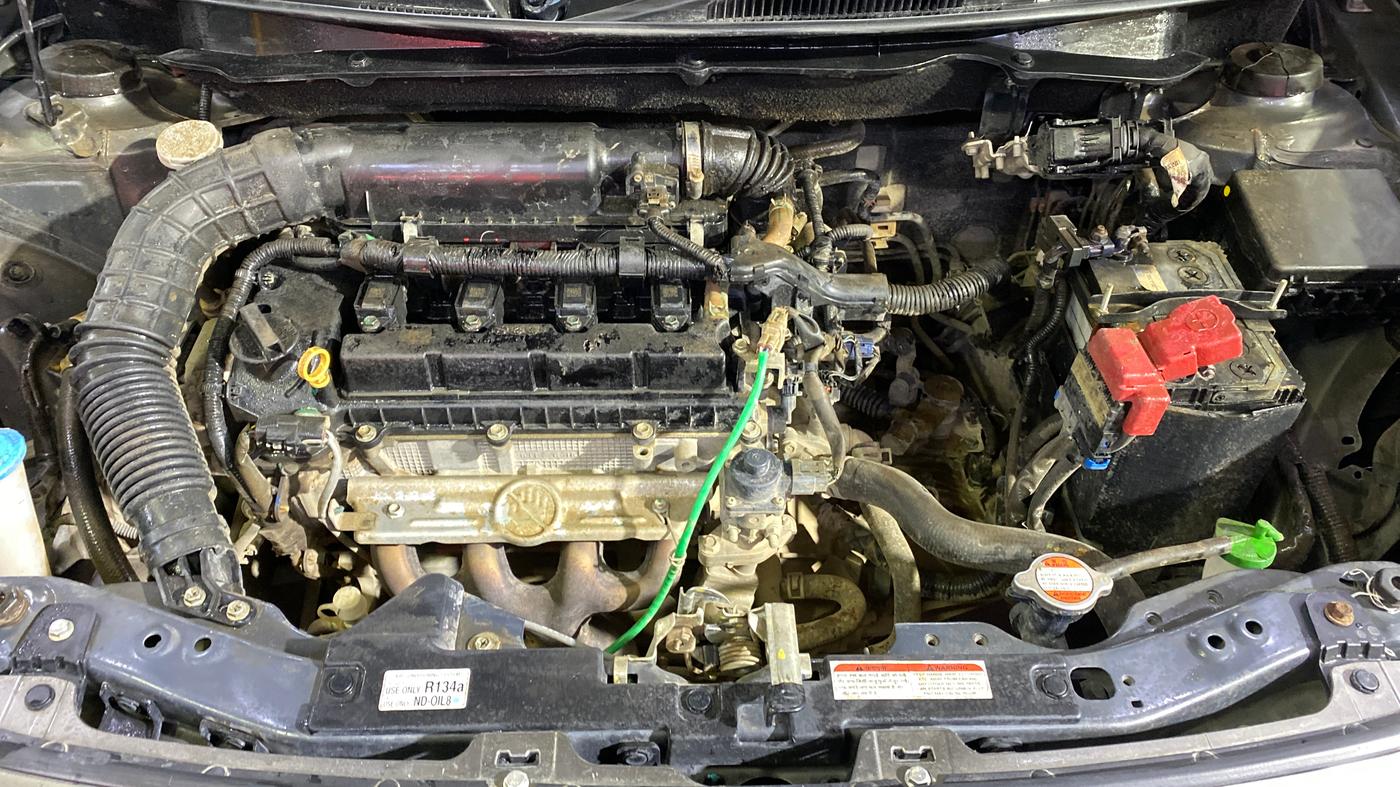 2022 Maruti Dzire VXI, Petrol, Manual, 29,111 km, Engine View