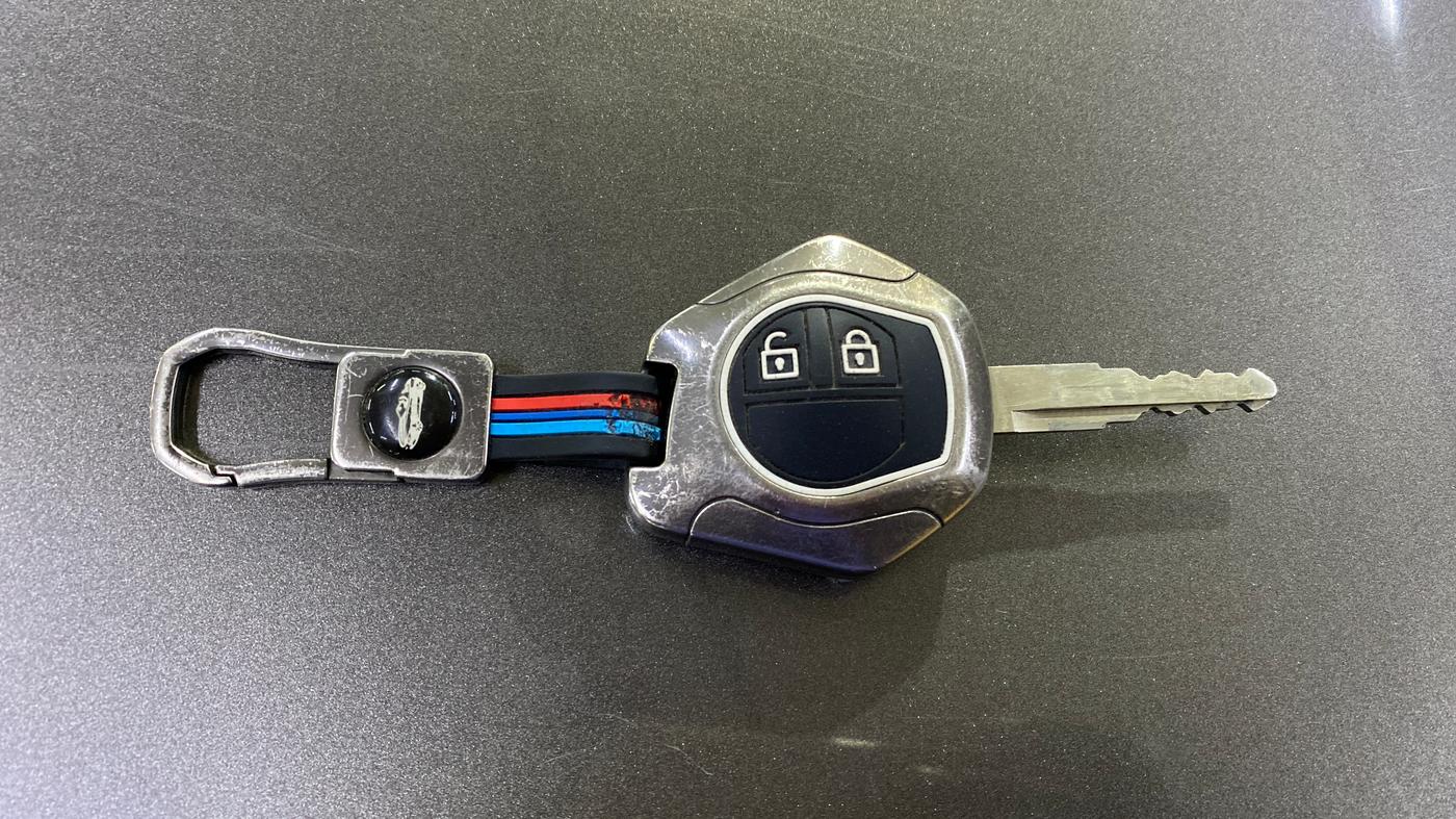 2022 Maruti Dzire VXI, Petrol, Manual, 29,111 km, Key Close Up