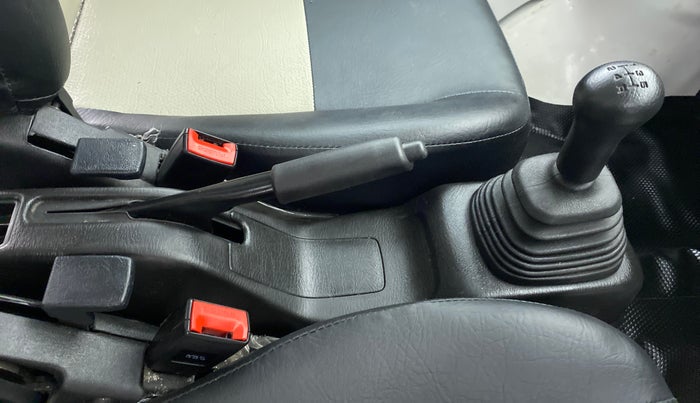2018 Maruti Eeco 5 STR WITH AC PLUSHTR, Petrol, Manual, 12,643 km, Gear Lever