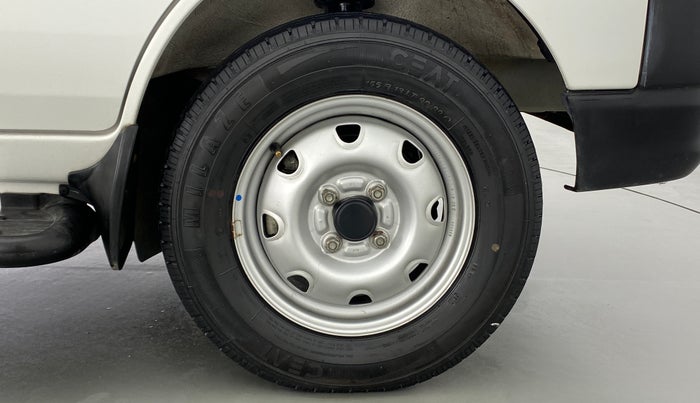 2018 Maruti Eeco 5 STR WITH AC PLUSHTR, Petrol, Manual, 12,643 km, Right Front Wheel