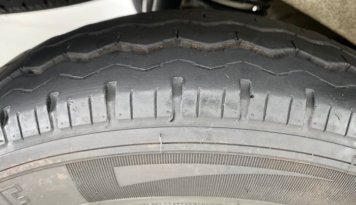 2018 Maruti Eeco 5 STR WITH AC PLUSHTR, Petrol, Manual, 12,643 km, Right Rear Tyre Tread