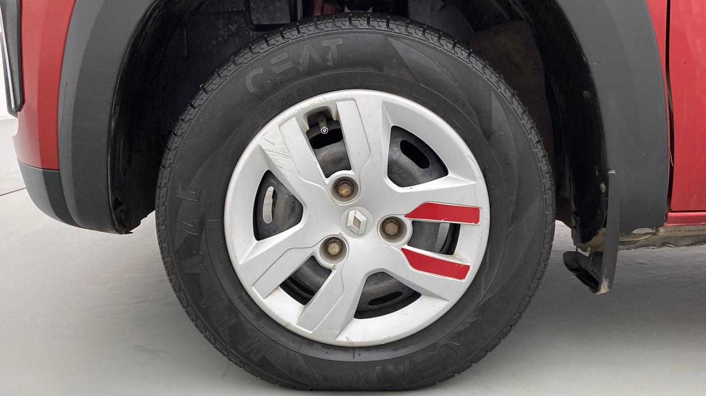 2016 Renault Kwid 1.0 RXT, Petrol, Manual, 43,335 km, Left Front Wheel
