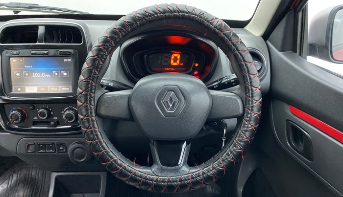 2016 Renault Kwid 1.0 RXT, Petrol, Manual, 43,335 km, Steering Wheel Close Up