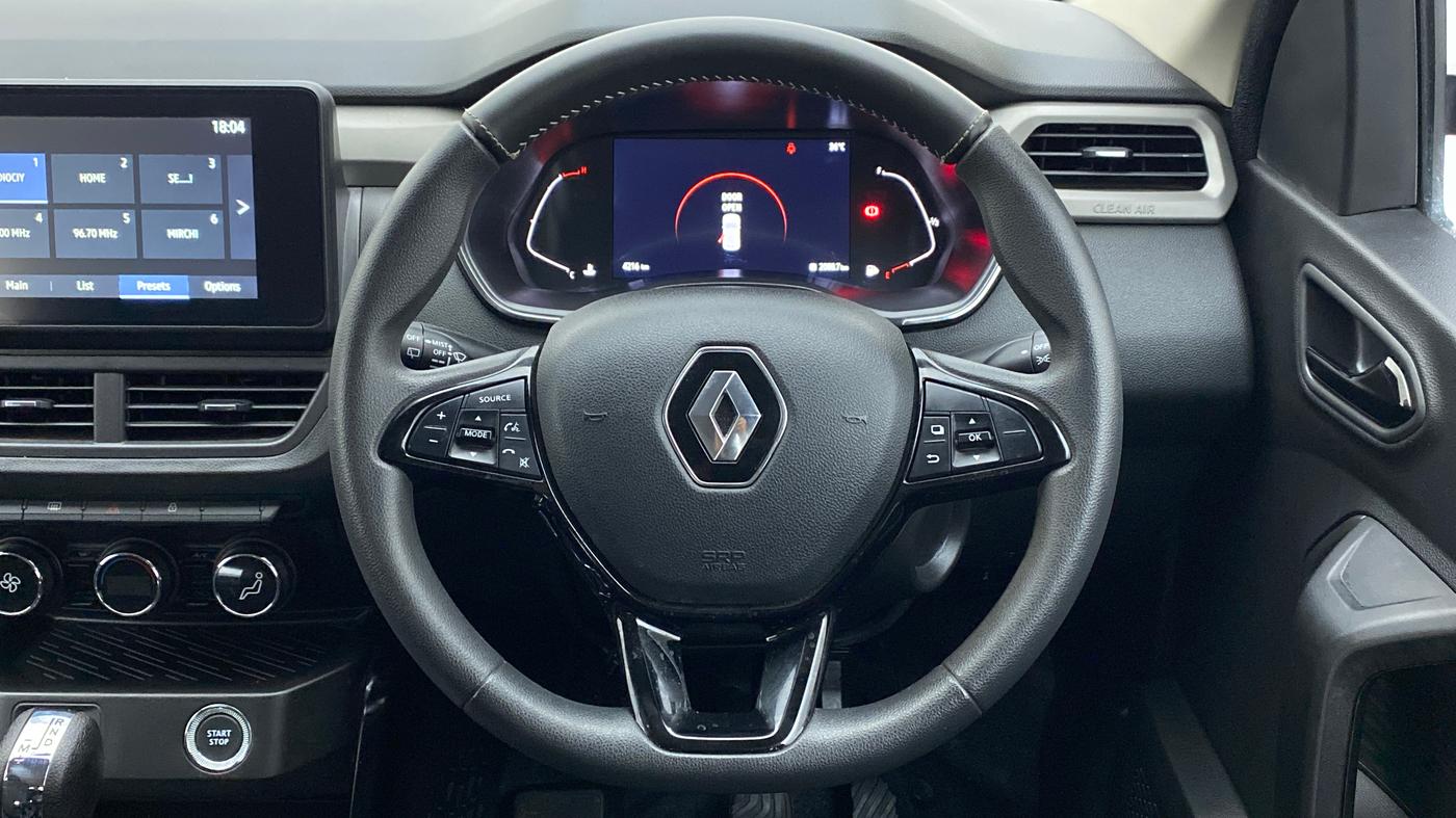 2021 Renault Kiger RXZ AMT 1.0 DUAL TONE, Petrol, Automatic, 5,059 km, Steering Wheel Close Up