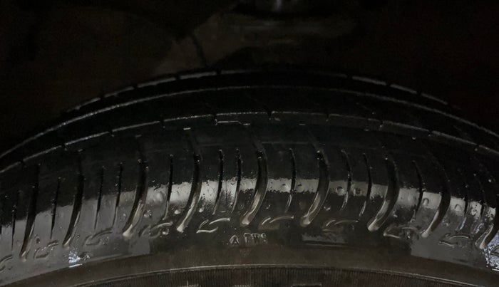 2020 Maruti S PRESSO VXI, Petrol, Manual, 76,905 km, Left Front Tyre Tread