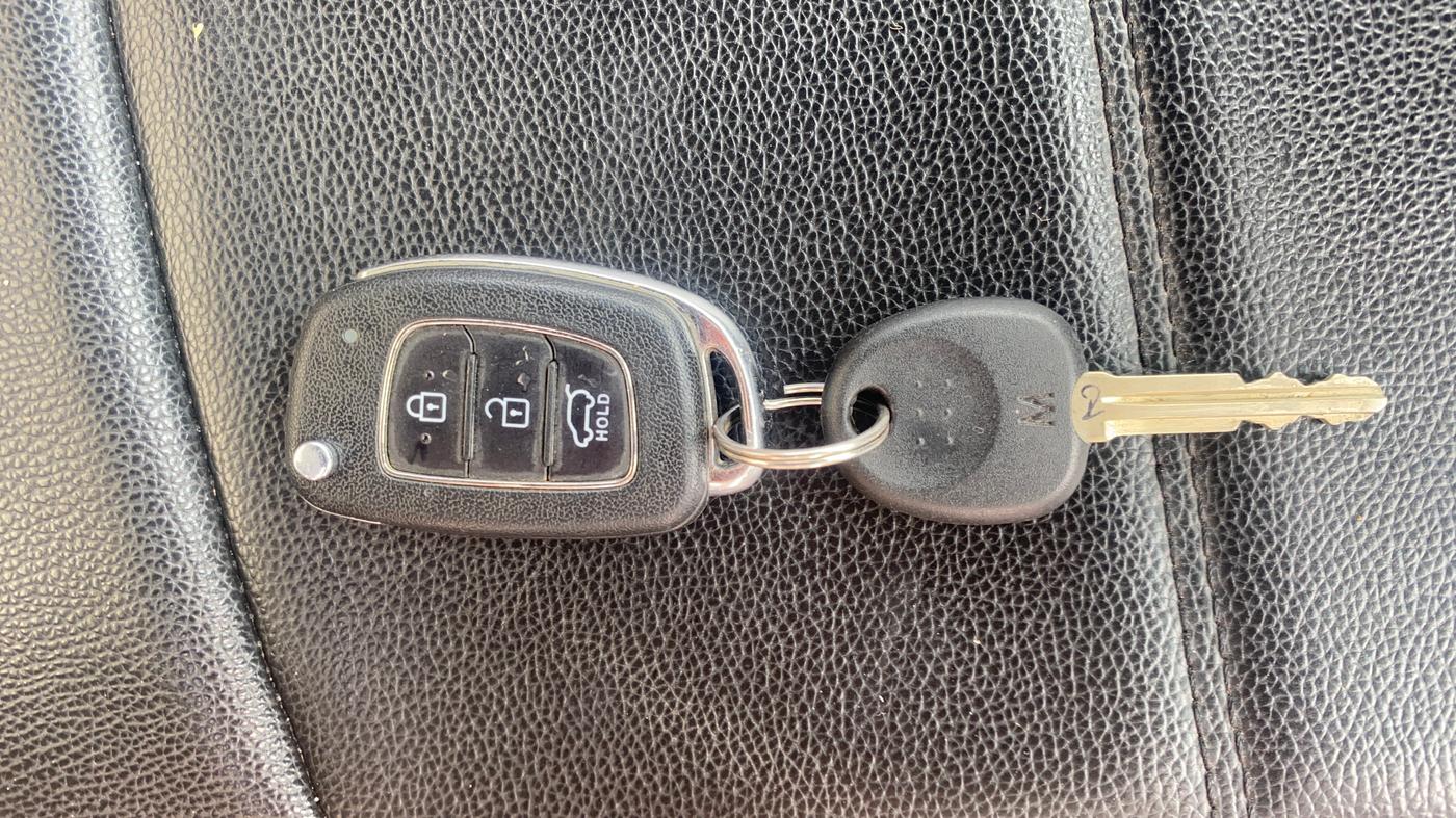 2019 Hyundai i20 Active 1.2 S, Petrol, Manual, 29,032 km, Key Close Up