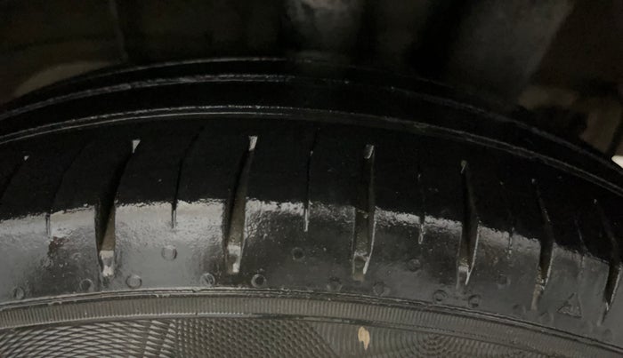 2016 Hyundai Grand i10 ASTA (O) 1.2 KAPPA VTVT, Petrol, Manual, 57,022 km, Left Rear Tyre Tread