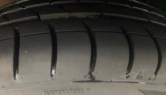2018 Tata Tiago XZA PETROL, Petrol, Automatic, 80,444 km, Right Rear Tyre Tread