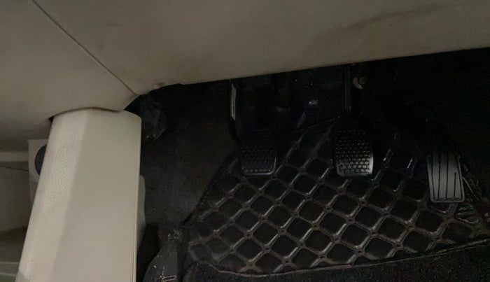 2021 Maruti Alto LXI CNG, CNG, Manual, 59,335 km, Pedals