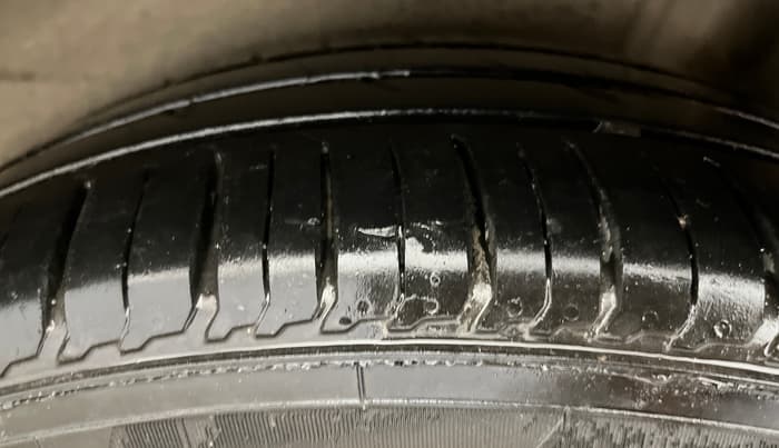 2018 Maruti IGNIS ALPHA 1.2 AMT, Petrol, Automatic, 47,306 km, Left Rear Tyre Tread